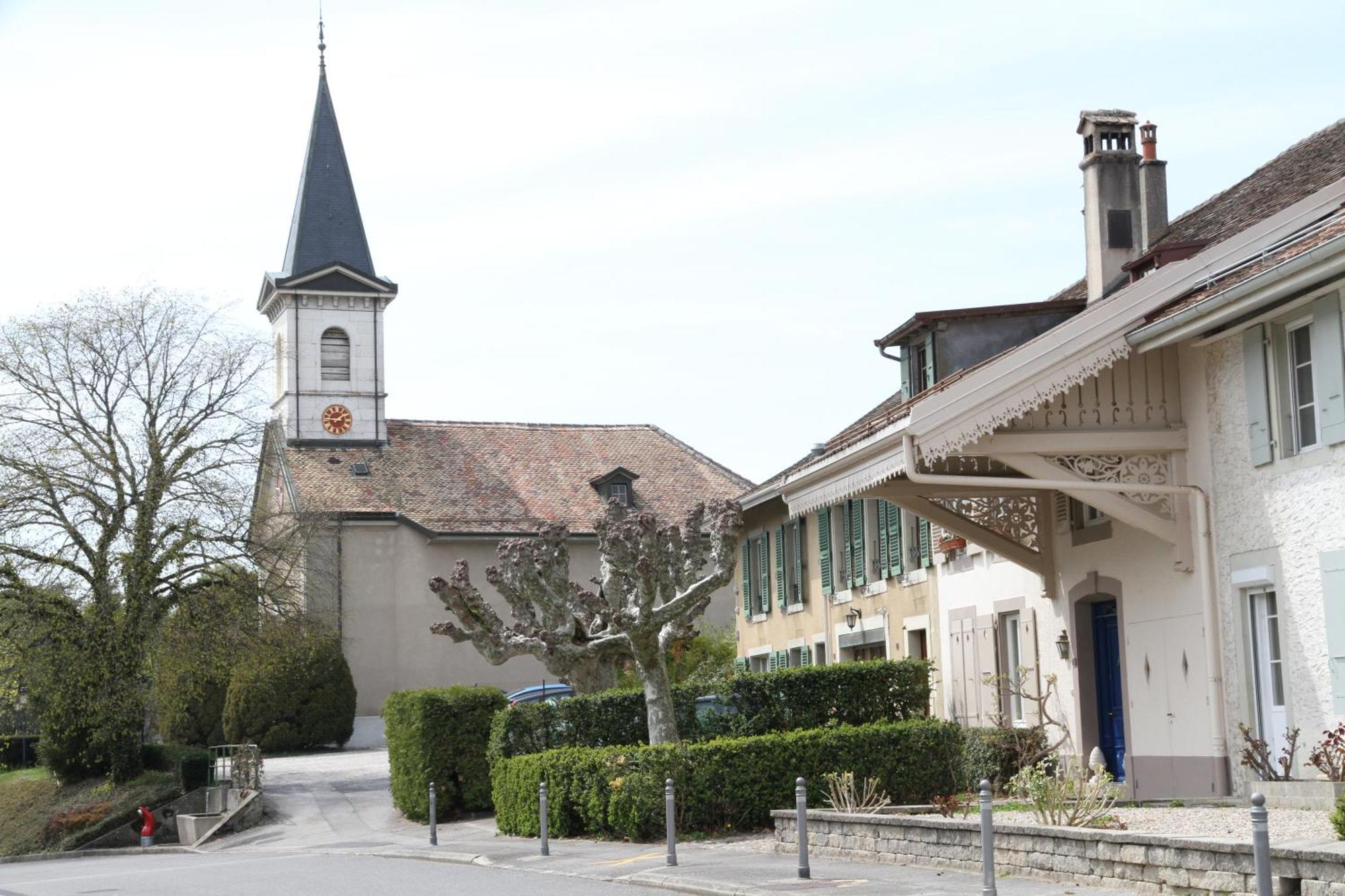 La Clef D'Or Auberge Communale Bursinel Extérieur photo